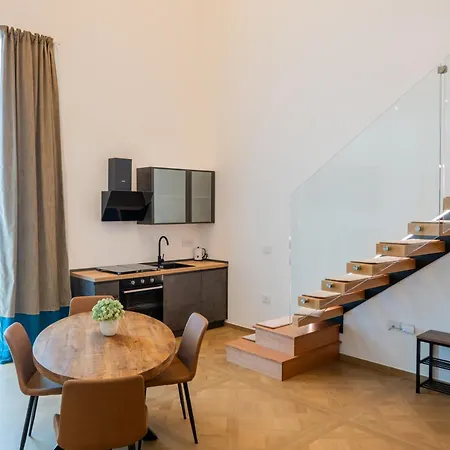 Dimora Del Corso מנפרדוניה