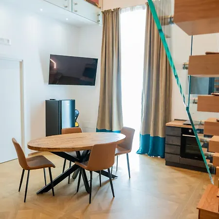 Dimora Del Corso מנפרדוניה