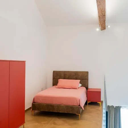 Dimora Del Corso 3* 만프레도니아