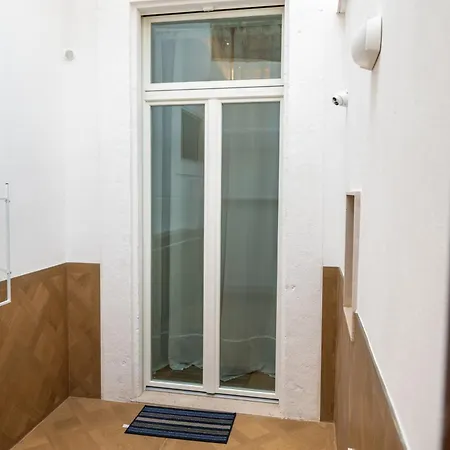 아파트호텔 Dimora Del Corso 3*